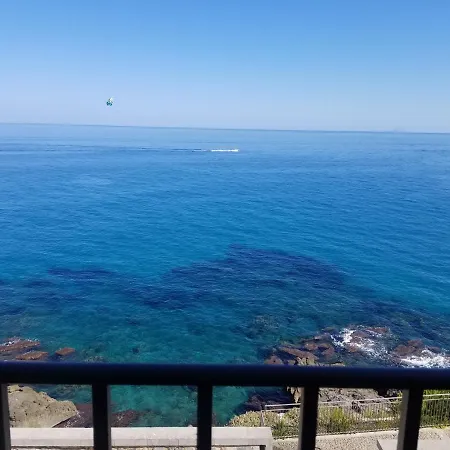 Holiday home Tra La Rocca E Il Mare Cefalu