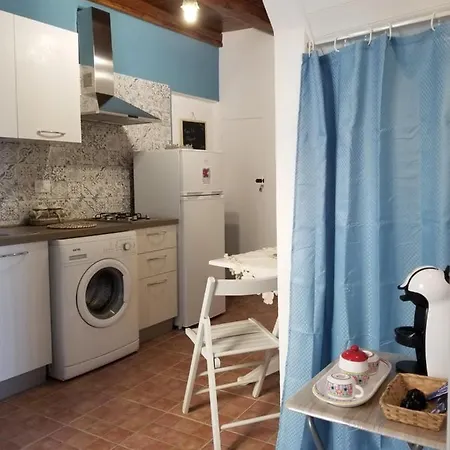 Tra La Rocca E Il Mare Holiday home